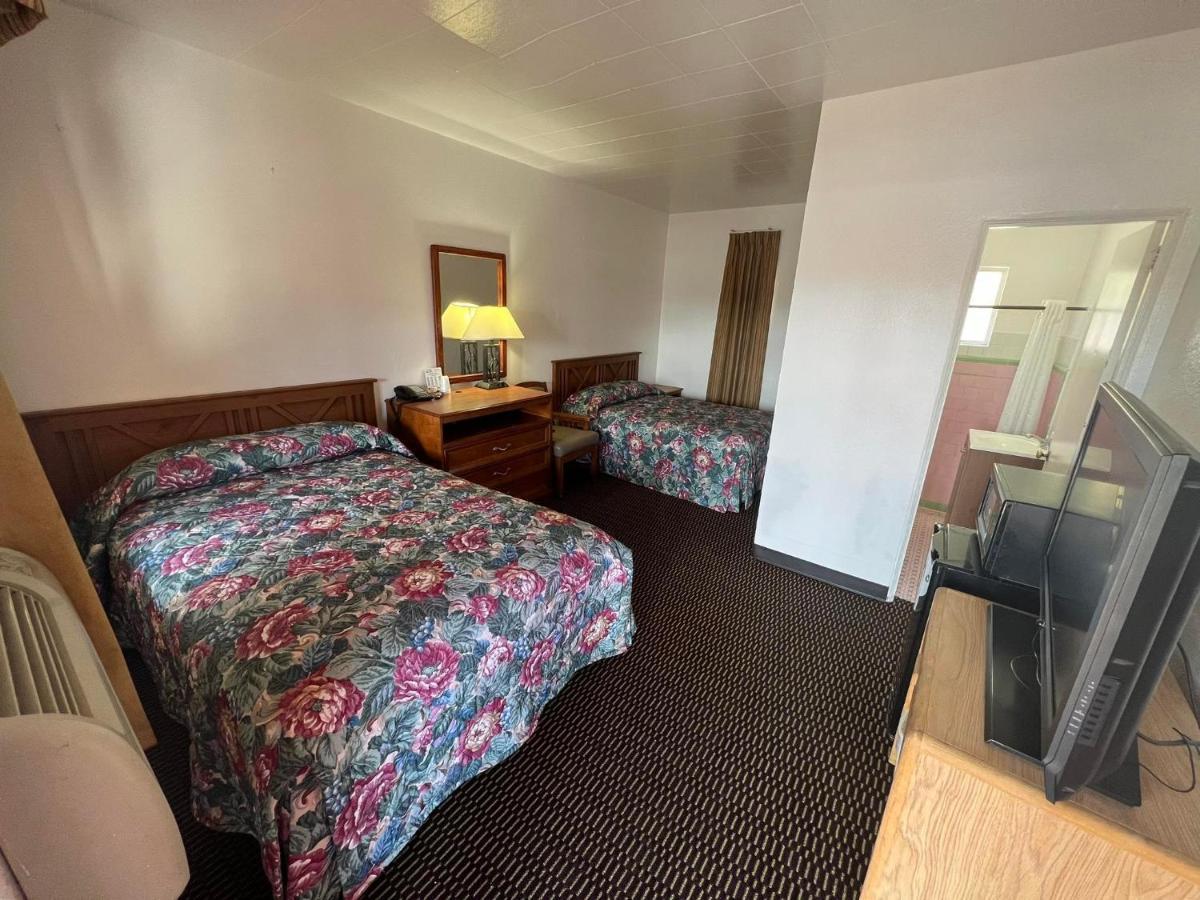 Quail Inn Motel 土桑 外观 照片